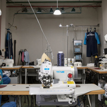 YS-502: Portable Household Blind Stitch Machine for Perfect Invisible Seams (Factory Direct Sale)