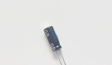 Aluminum Electrolytic Capacitor 1UF25V MR4*7