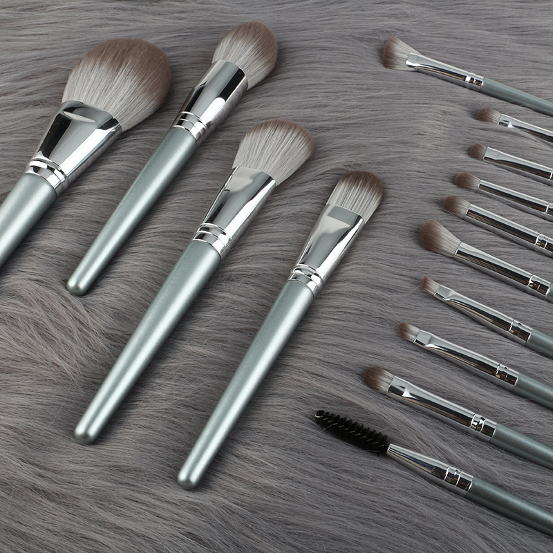 makeup brush 089-004