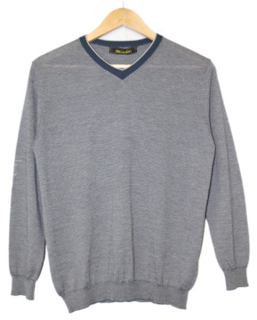 Worsted small v-neck cashmere men's sweater