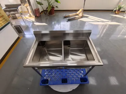 Double sink workbench