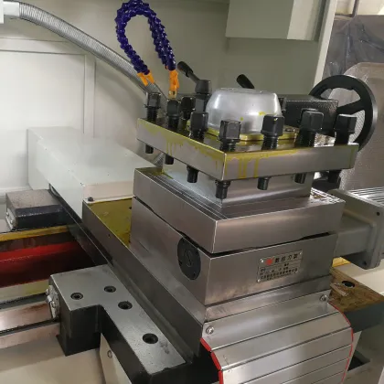 CNC Lathe Machine: CK6150 HAAS FANUC