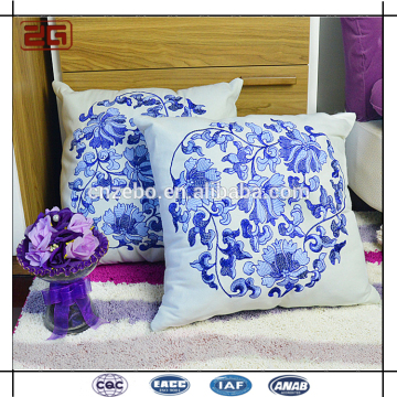 Hot Selling Sofa Decoration Cushion with Embroidery Logo Throw Pillow