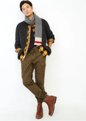 Men Snowy Fox Zip Mock Jacket Sweater