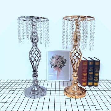 Tema del matrimonio di lusso composizioni floreali personalizzate e ornamenti decorativi