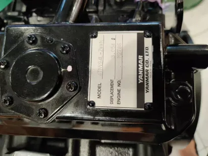 Yanmar 4TNV94L-SSU Diesel Engine Assembly