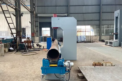 Light Pole Production Equipment with Straightening Function