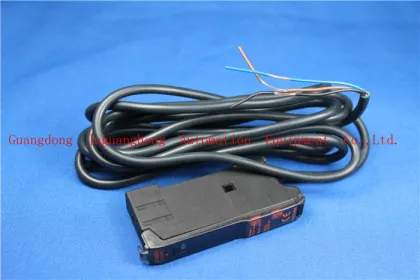 A1038D E3X-DA11-N Omron Sensor