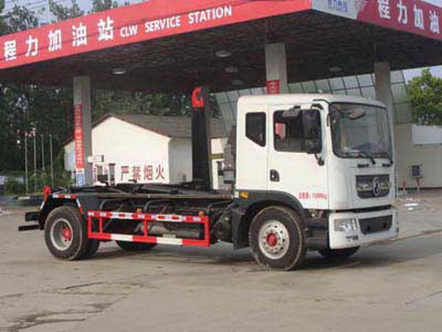 DONGFENG 10CBM Hooking Lift شاحنة القمامة التفريغ نوع