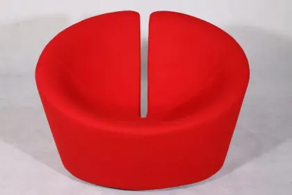fabric lounge chair Truelove chair