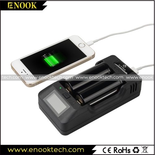 XTAR VP2 USB charger with USB cable