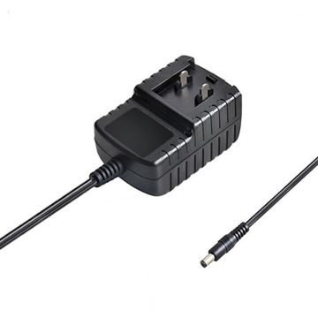 12V 0,5A Adaptador de parede de 6W com plugues intercambiáveis