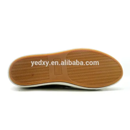 special toe new style fashionable no brand men leather sneakers