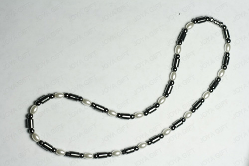 Collier hématite