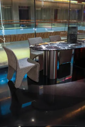 Modern Circular Dining Table "Elegance in the City"