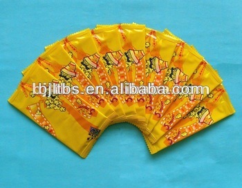 wet wipes for hand cleaning