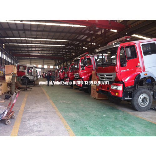 Caminhão de bombeiros de espuma de água SINOTRUCK 4X2 6000 litros