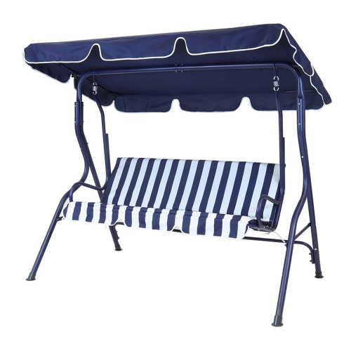 Открытый стул-качалка для использования в саду и на заднем дворе