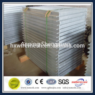 Stainless Steel Gratings / Steel Grating Fence / Stair Thread Gratings