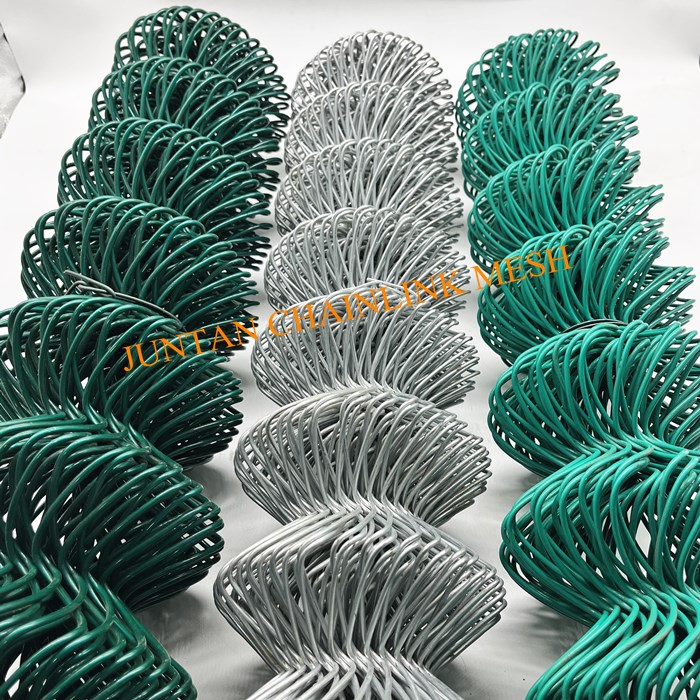 Precio de la malla de alambre verde recubierto de diamantes PVC PVC.