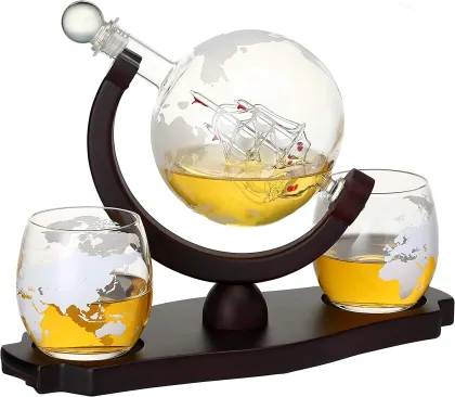 High Quality Etched World Map Globe Whiskey Decanter Set with 4 Glasses