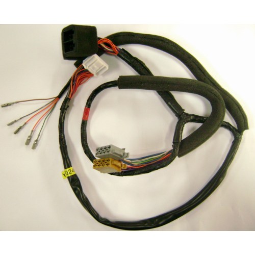 car wiring harness connectors