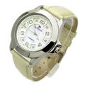 Sandwich Mother of Pearl Lady's Quartz Watch