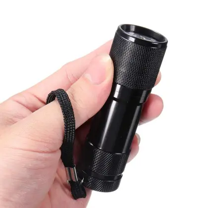 Professional 9 LED UV flashlight