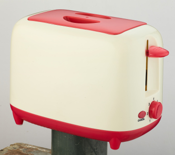 2022 Popular Custom Logo Bread Toaster with Auto Center Shutoff, Anti-Jam, and Cool Touch Design