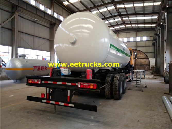 SINOTRUK Propane Road Tanker Vehicles