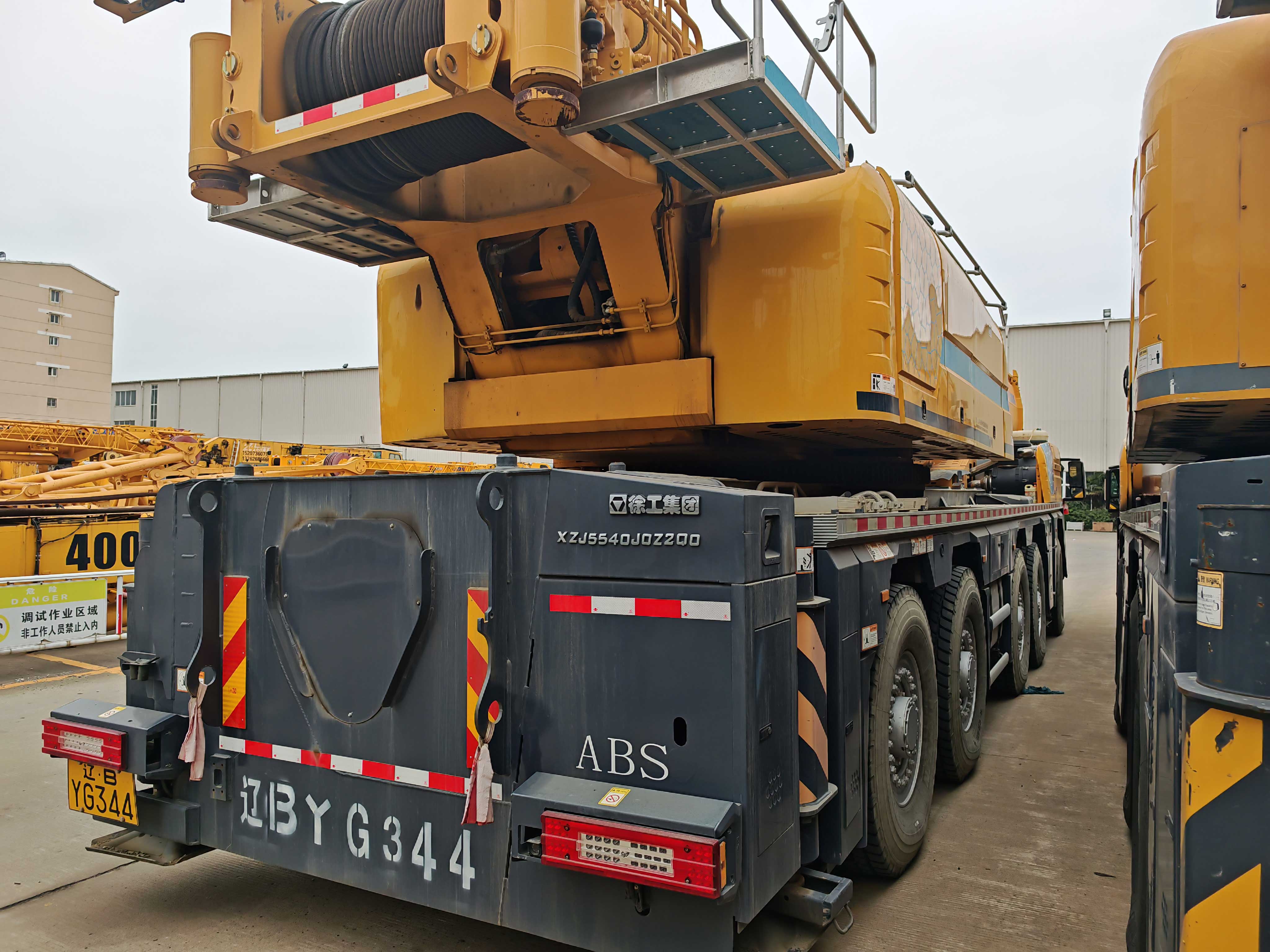 used-car-crane-xcmg used-car-crane-xcmg