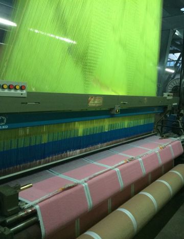 High capacity flexible jacuqard rapier loom weaving machine