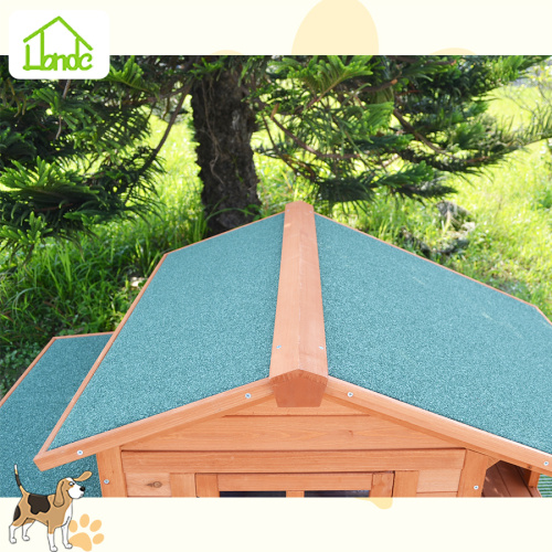 Outdoor fir wood chicken coop with metal wire