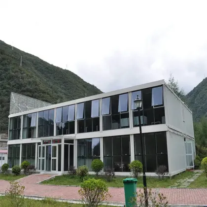 Large Glass Prefabricated Container Villa with Built-in Bathroom