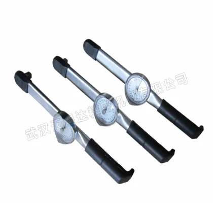 3% Accuracy Manual Dial Torque Wrenches with Quick Release Design