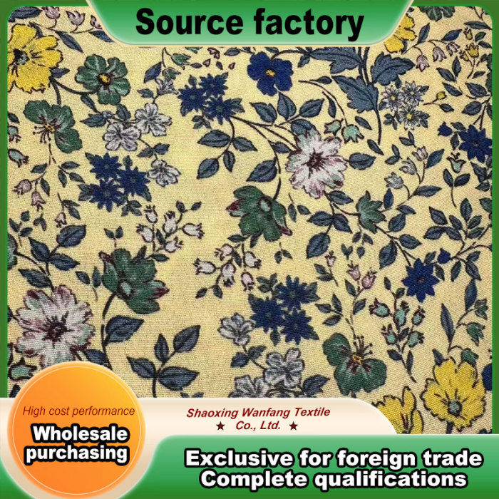 Küçük çiçekli limon sarısı