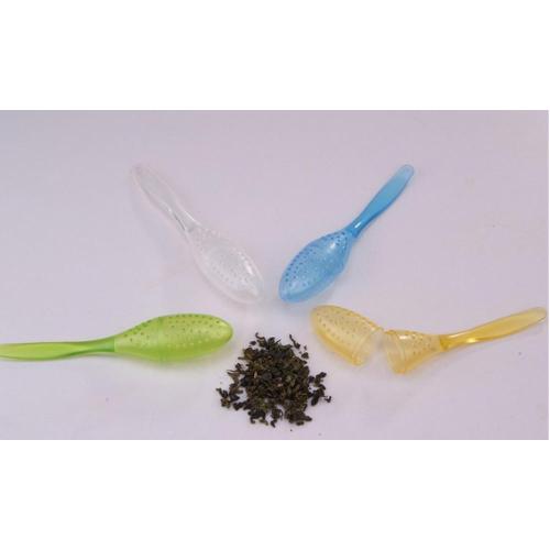 Plastic tea strainer steeper spoon