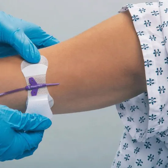 Central Venous Catheter Holder for PICC Fixation and Securement