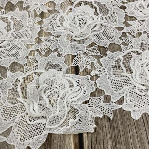 Handmade 3D Flower Chemical Lace Embroidery Fabric