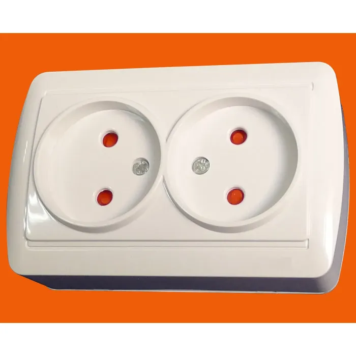 Toma de teléfono RJ11 de pared de estilo europeo (S8007)