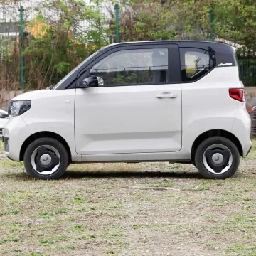 China Electric Car Wuling Mini EV High-Quality Adult Electric Car for Sale in 2022 Cheapness