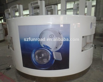 White Cosmetic Display Counter Showcase For Shopping Mall
