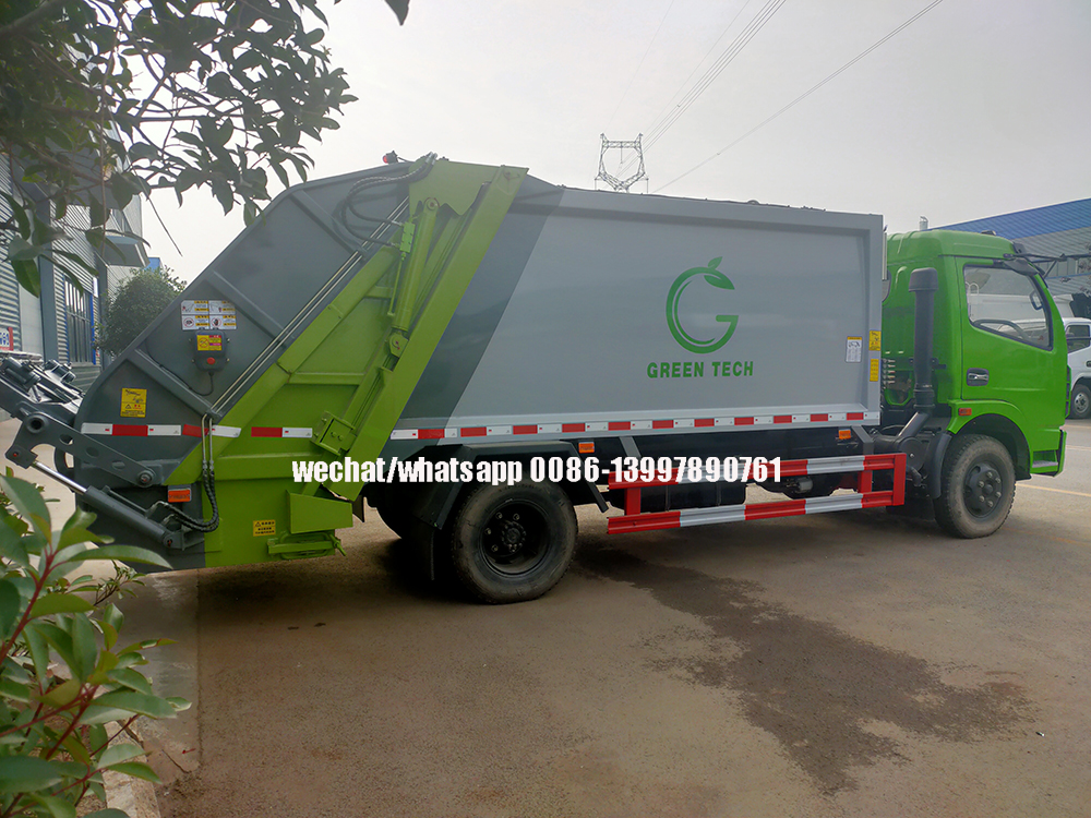 Compact Garbage Truck3 Jpg