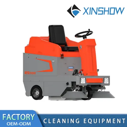 Road sweeper sweeper small driving type