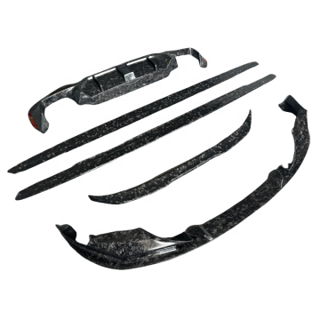 3D Style Upgraded Carbon Fiber Body Kit for BMW F90 M5: Enhance Your Vehicle's Appearance with Custom Front Lip, Side Skirts, Diffuser, and Rear Spoiler