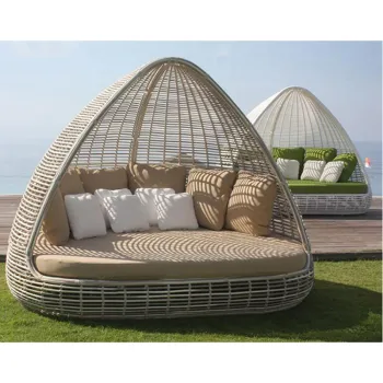 Hot Selling High-Quality Outdoor Rattan Sun Canopy Lounge Chair