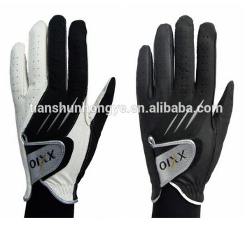 sports gloves , golf gloves