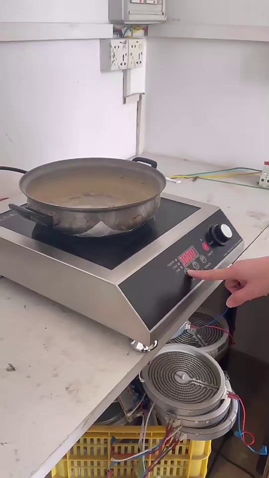 Commercial Induction Cooker 3500W High-power Induction Cooker Cooktop Household Stainless Steel Electric Cooking Stove