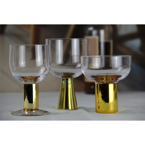 Gold Dessert Coupe cocktail glass wine glass set with gold base Supplier