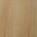 Suelo laminado de alta calidad acabado en madera natural